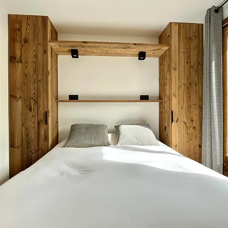 Bright - Near The Slopes Megeve
